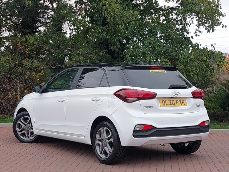 Used Hyundai i20 2020 for sale - 76497842: Photo 3