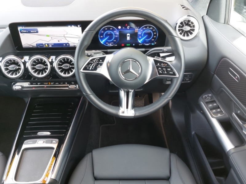 Used Mercedes-Benz EQA 2024 for sale - 76833328: Photo 7