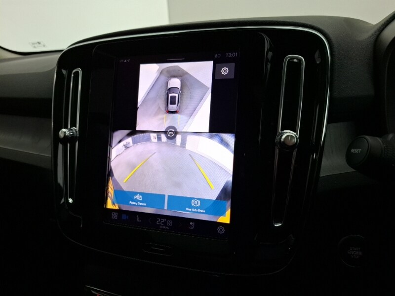 Used Volvo XC40 2024 for sale - 77184597: Photo 11