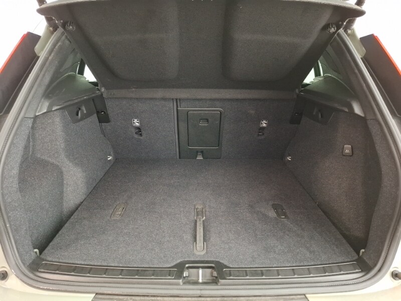 Used Volvo XC40 2024 for sale - 77184597: Photo 8