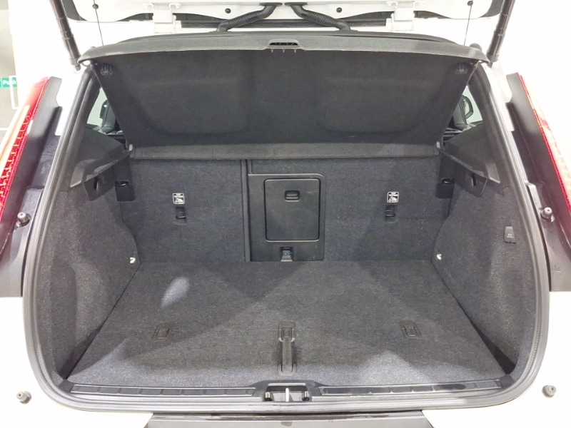 Used Volvo XC40 2024 for sale - 77299127: Photo 8