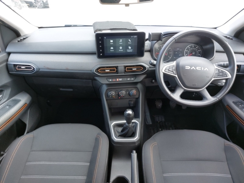 Used Dacia Sandero Stepway 2023 for sale - 78032537: Photo 2