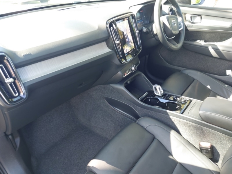 Used Volvo XC40 2024 for sale - 76353764: Photo 5