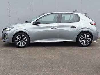 Used Peugeot 208 2025 for sale - 77478394: Photo