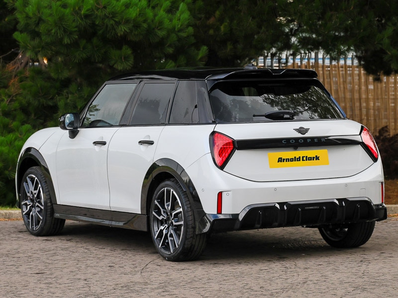 Used MINI Cooper 2025 for sale - 77353237: Photo 3