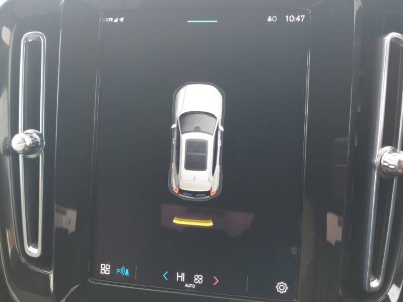 Used Volvo XC40 2023 for sale - 77874941: Photo 11