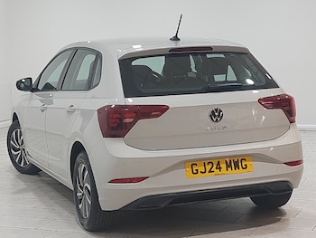 Used Volkswagen Polo 2024 for sale - 78940394: Photo