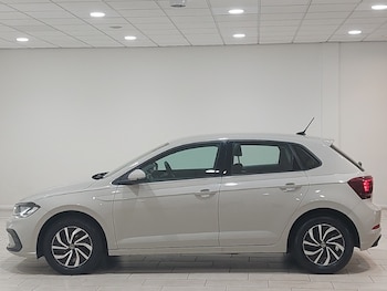 Used Volkswagen Polo 2024 for sale - 78940394: Photo