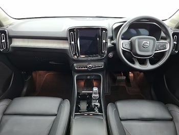 Used Volvo XC40 2024 for sale - 77371695: Photo