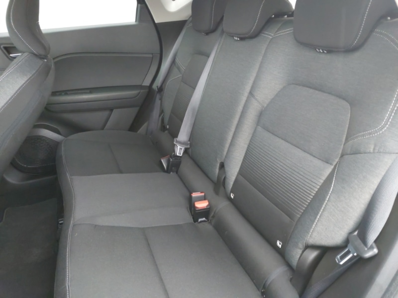 Used Renault Captur 2021 for sale - 77998936: Photo 6