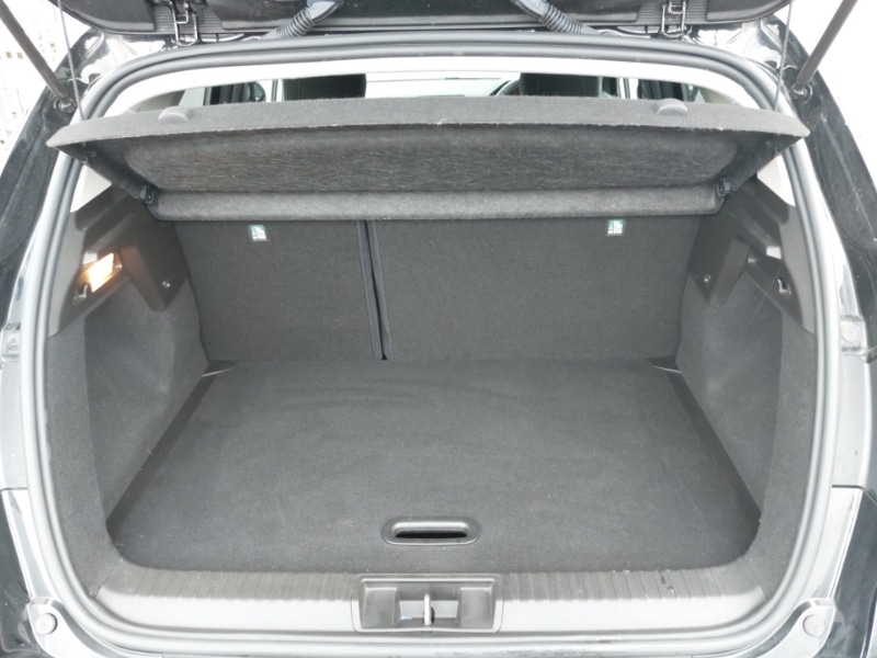 Used Renault Captur 2021 for sale - 77998936: Photo 8