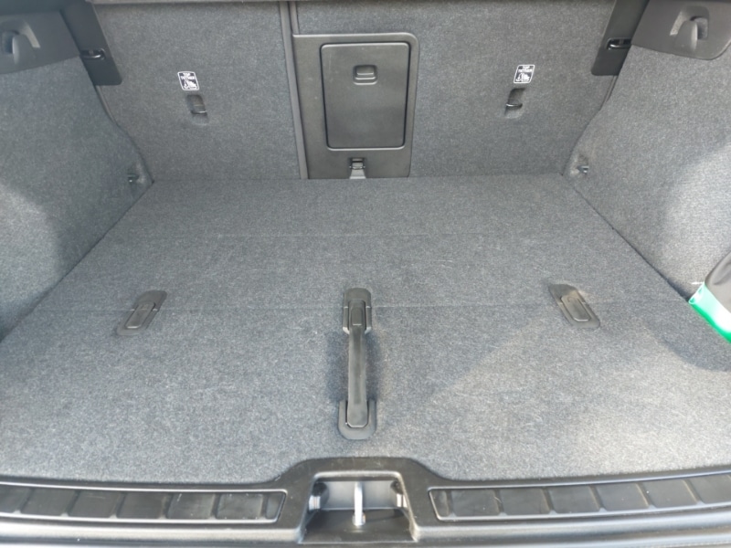 Used Volvo XC40 2024 for sale - 76861352: Photo 8