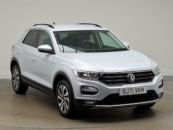 Used Volkswagen T-Roc 2021 for sale - 79545999: Photo