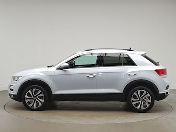 Used Volkswagen T-Roc 2021 for sale - 79545999: Photo