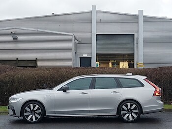 Used Volvo V90 2025 for sale - 77924197: Photo