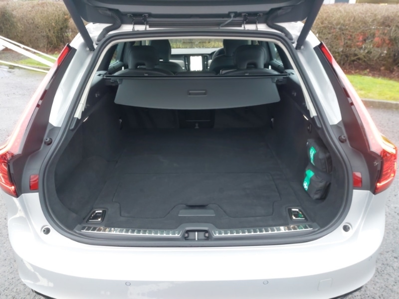 Used Volvo V90 2025 for sale - 77924197: Photo 8