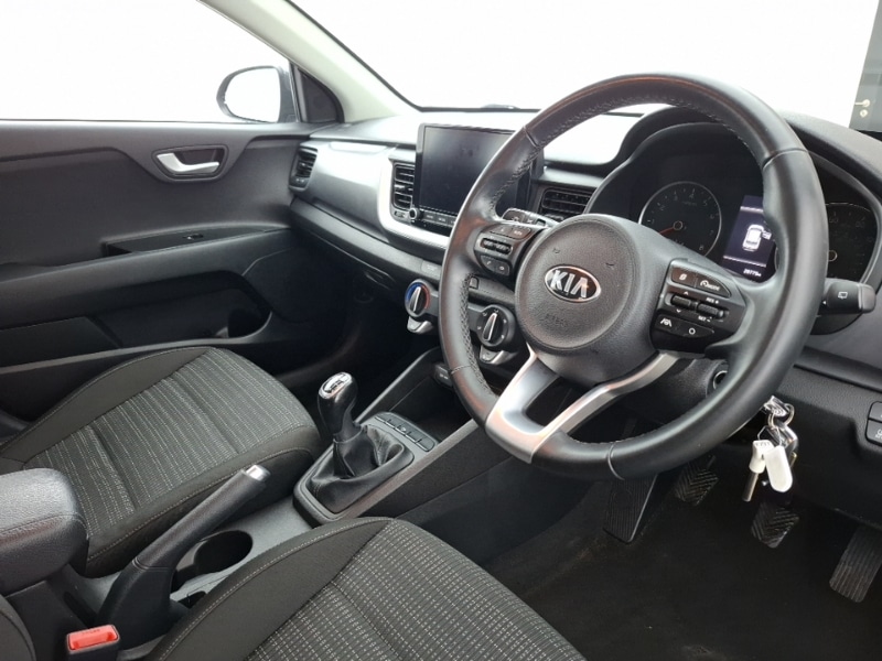 Used Kia Stonic 2021 for sale - 76726604: Photo 12