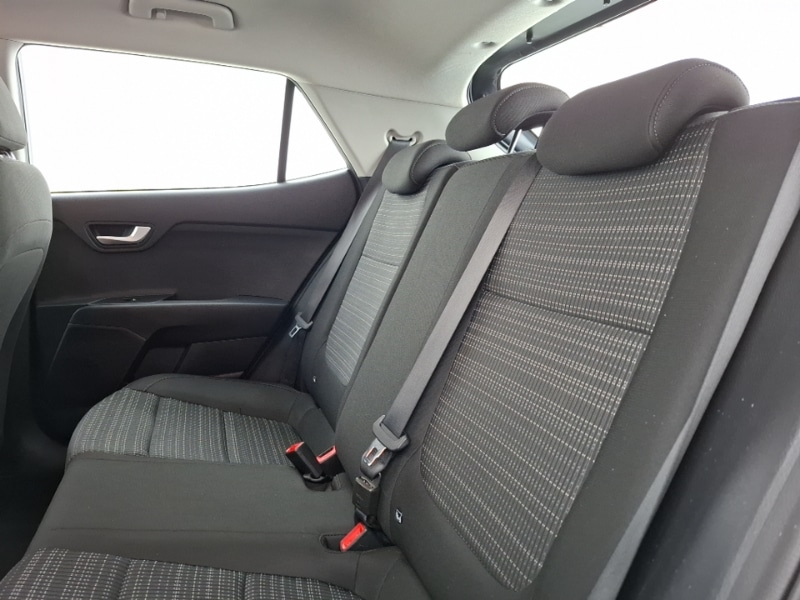 Used Kia Stonic 2021 for sale - 76726604: Photo 6