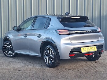 Used Peugeot 208 2025 for sale - 77410499: Photo