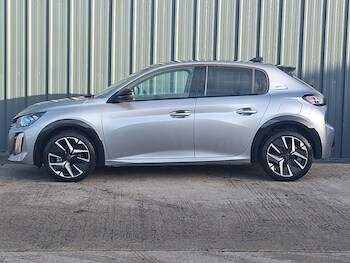 Used Peugeot 208 2025 for sale - 77410499: Photo