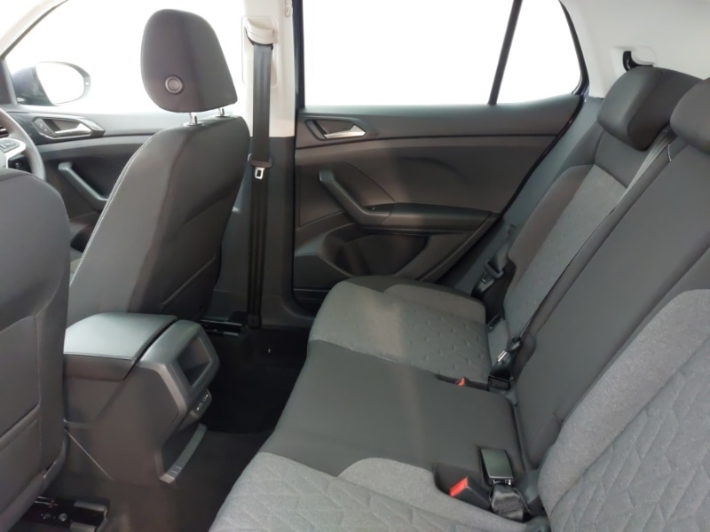 Used Volkswagen T-Cross 2025 for sale - 77130276: Photo 6