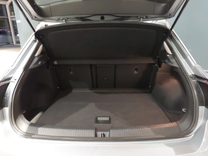 Used Volkswagen T-Roc 2024 for sale - 78179199: Photo 8