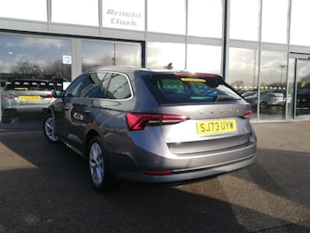 Used Skoda Octavia 2023 for sale - 77876690: Photo