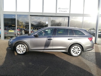 Used Skoda Octavia 2023 for sale - 77876690: Photo