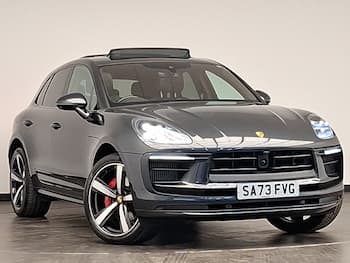 Used Porsche Macan 2023 for sale - 79659487: Photo