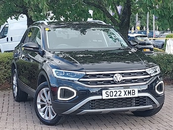 Used Volkswagen T-Roc 2022 for sale - 75536909: Photo