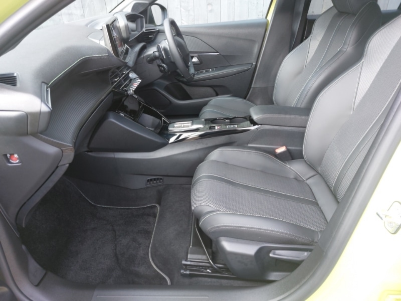 Used Peugeot 208 2025 for sale - 77686382: Photo 5