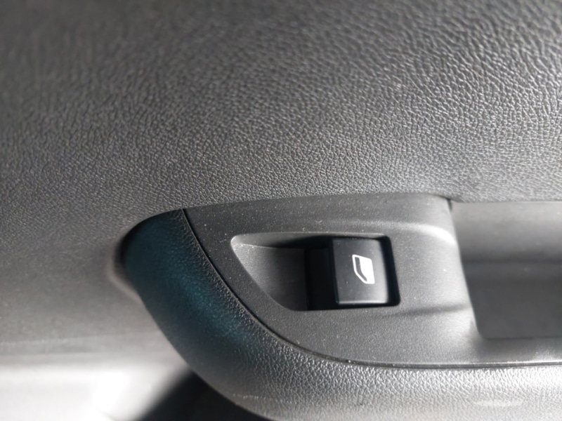 Used Vauxhall Crossland 2022 for sale - 76764196: Photo 11