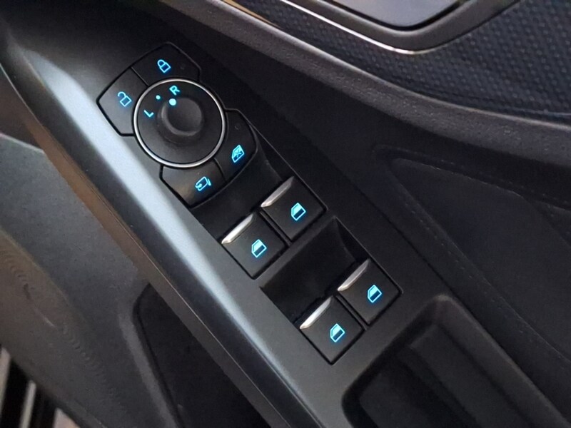 Used Ford Focus 2023 for sale - 77816975: Photo 12