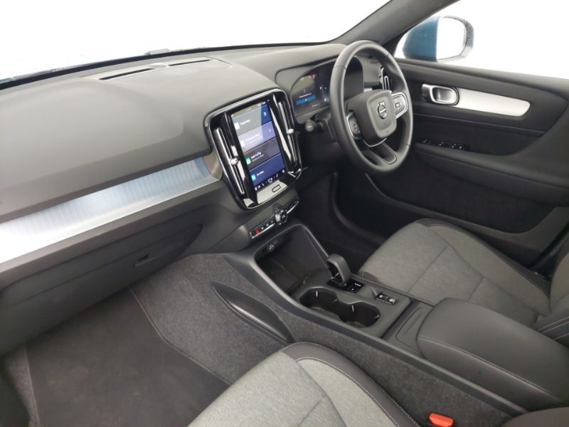 Used Volvo XC40 2024 for sale - 76523927: Photo 5