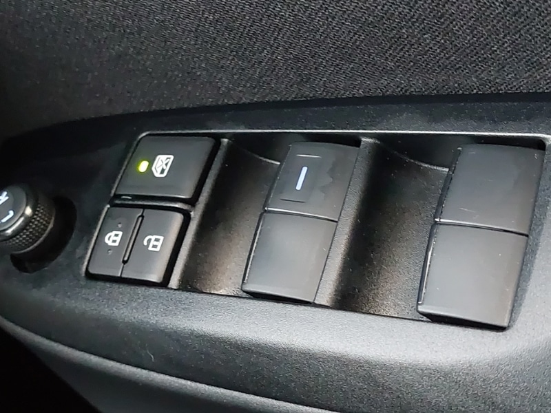 Used Toyota Yaris Cross 2022 for sale - 76915740: Photo 12