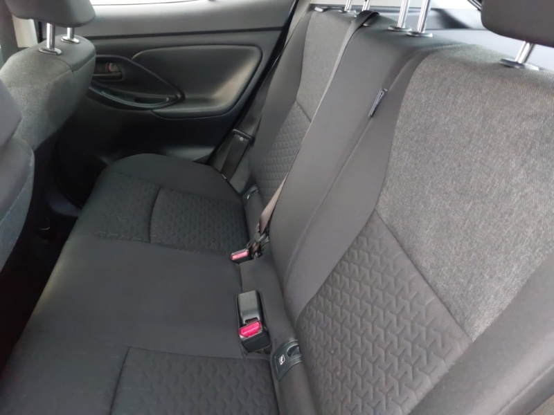 Used Toyota Yaris Cross 2022 for sale - 76915740: Photo 6