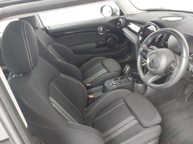 Used MINI Hatch 2022 for sale - 76894310: Photo 4