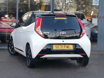 Used Toyota AYGO 2021 for sale - 76718023: Photo