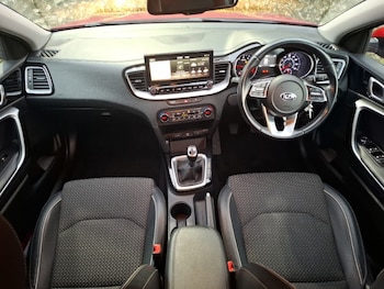 Used Kia Ceed 2020 for sale - 77483950: Photo