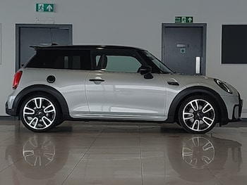 Used MINI Hatch 2022 for sale - 78343246: Photo