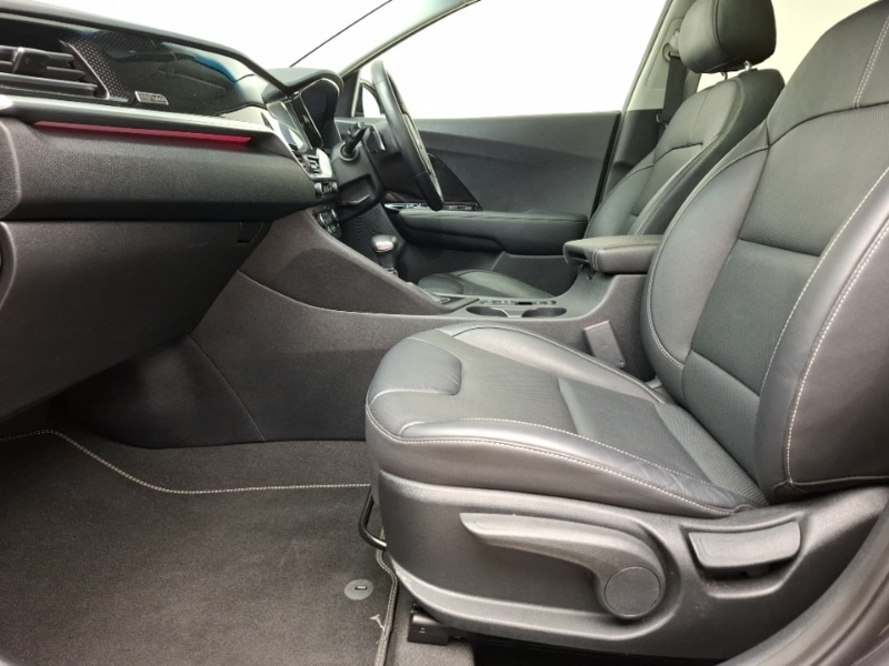 Used Kia Niro 2020 for sale - 76540627: Photo 5