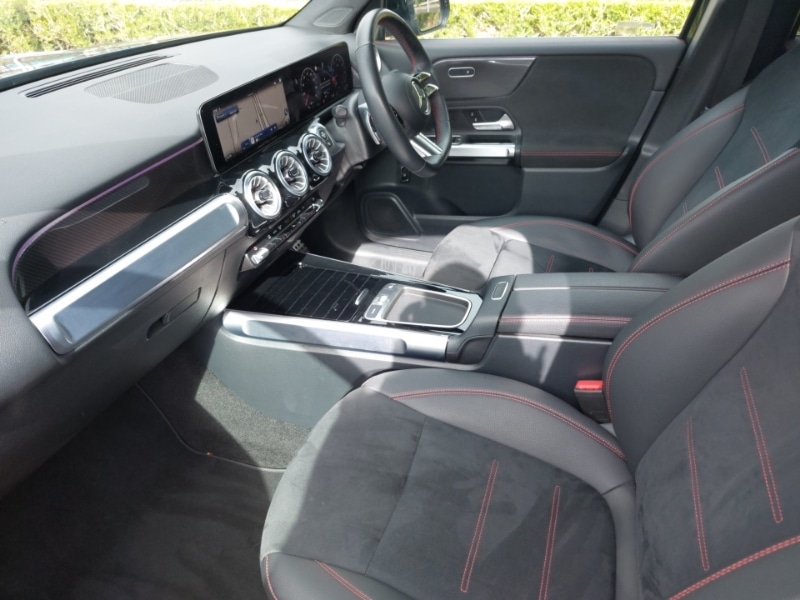 Used Mercedes-Benz GLB 2024 for sale - 76833324: Photo 5