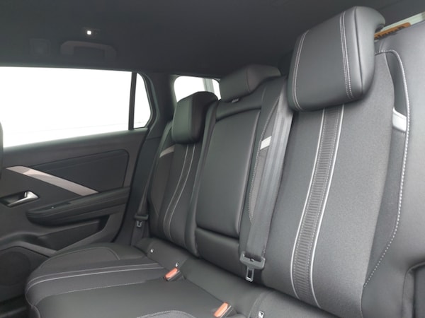 Used Vauxhall Astra 2025 for sale - 76212469: Photo 6