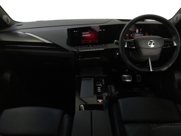 Used Vauxhall Astra 2025 for sale - 76212468: Photo 2