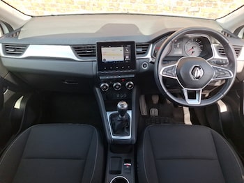 Used Renault Captur 2020 for sale - 75594761: Photo