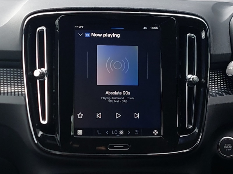 Used Volvo XC40 2024 for sale - 76456224: Photo 10