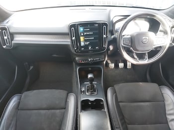 Used Volvo XC40 2020 for sale - 77695283: Photo