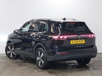 Used Volkswagen Tiguan 2024 for sale - 78527522: Photo