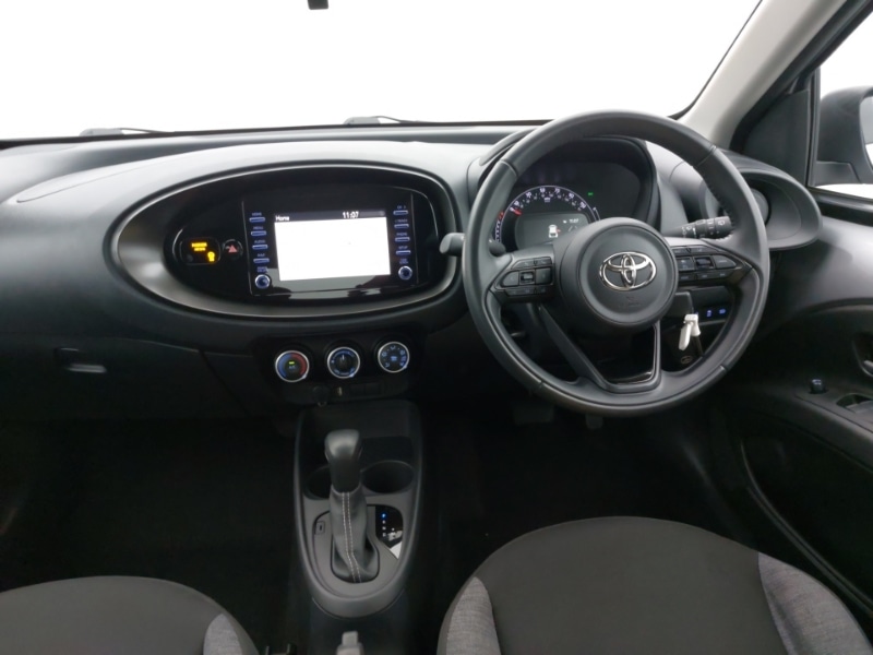 Used Toyota Aygo X 2023 for sale - 77889906: Photo 2