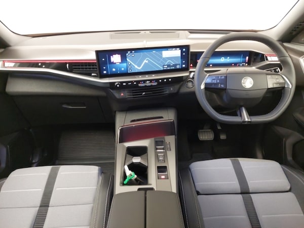 Used Vauxhall Grandland 2025 for sale - 76321117: Photo 2